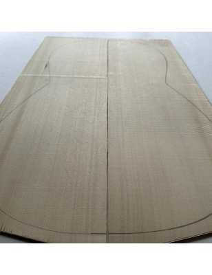 European Spruce Bearclaw Top 12 | Classical Guitar