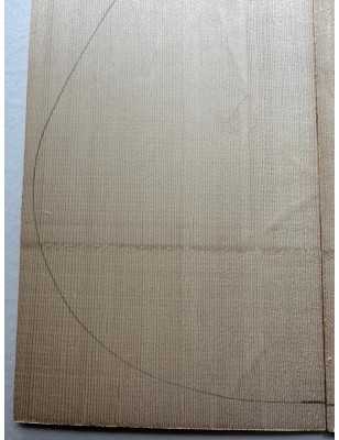 European Spruce Bearclaw Top 14 | Classical Guitar