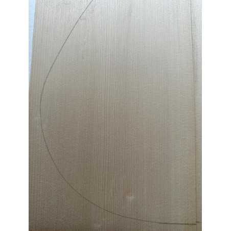 European Spruce Bearclaw Top 15 | Classical Guitar