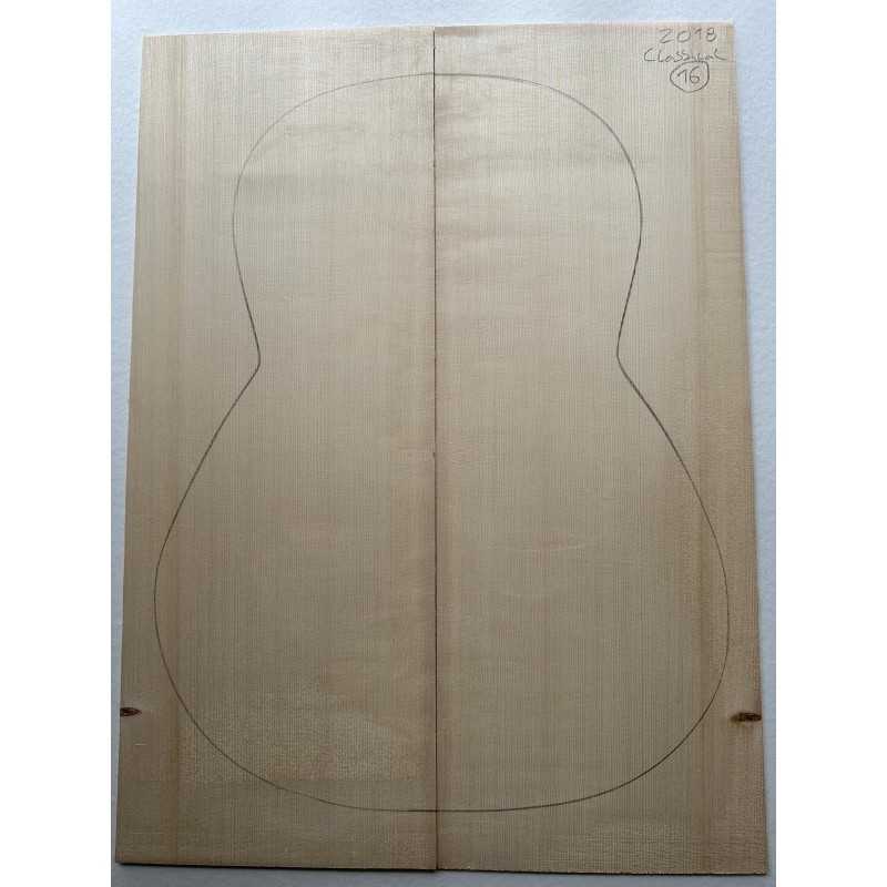 European Spruce Bearclaw Top 16 | Classical Guitar European Spruce Bearclaw Top 16 | Classical Guitar