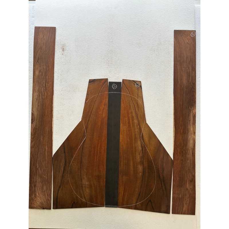 Cocobolo Set 5 | 3 Piece Back and Sides | Classical Guitar Cocobolo Set 5 | 3 Piece Back and Sides | Classical Guitar