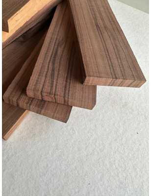 Santos Rosewood Bridge | Acoustic Guitar | 100+ Years Old