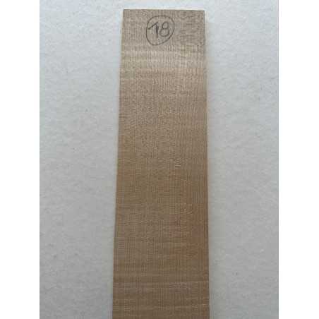 European Flamed Maple Fingerboard 18 | Electric Guitar